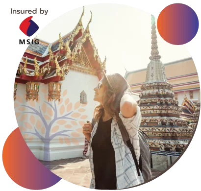 white-woman-travel-temple-in-thailand-bangkok-inbound-travel-insurance